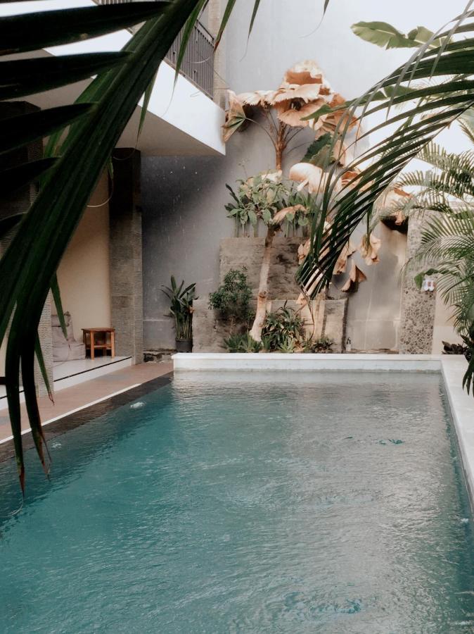 Kubu Kenak Guesthouse Seminyak Exteriör bild