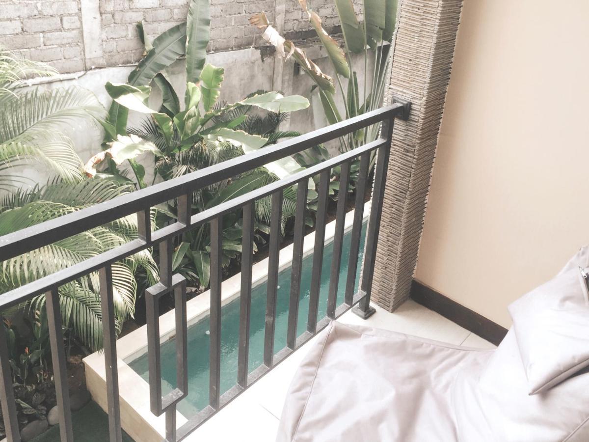 Kubu Kenak Guesthouse Seminyak Exteriör bild